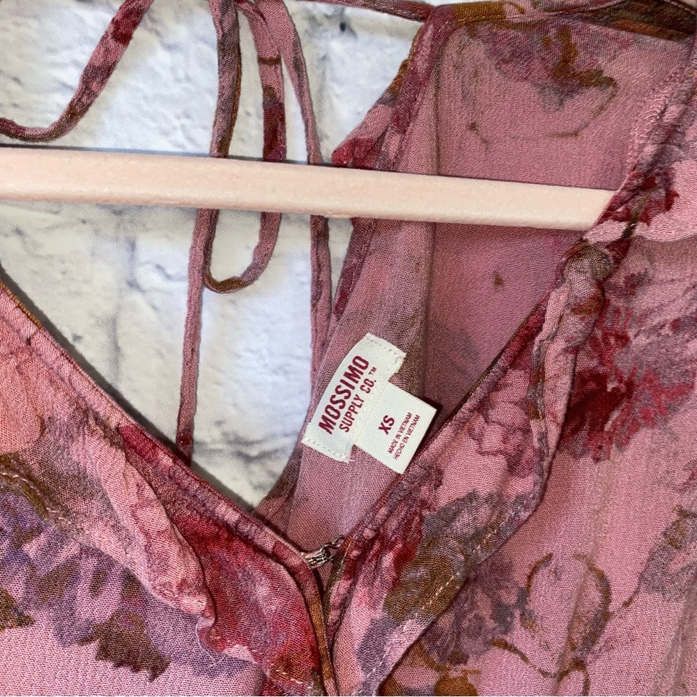 Floral Target Romper - Picture 6 of 7